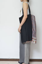画像をギャラリービューアに読み込む, PLEATED BAG/LARGE_A