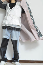 画像をギャラリービューアに読み込む, SCARF-LINED TRENCH COAT/PINK/01