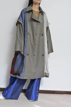 画像をギャラリービューアに読み込む, SCARF-LINED TRENCH COAT/KHAKI/01