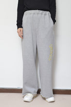 Load image into Gallery viewer, BACK PILE WIDE FLARE PT_fab-graff_TOP GRAY_01size