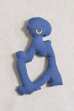 画像をギャラリービューアに読み込む, SCARF CUSHION FLAME/PICASSO