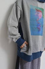 画像をギャラリービューアに読み込む, TWO-TONE HOODIE_BLUE/GREEN print/02 size