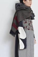 画像をギャラリービューアに読み込む, tsutae SHAWL HOODIE_LINE / RED×BLK