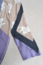 画像をギャラリービューアに読み込む, FLORAL UNE UNE OP 01 / A