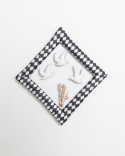 画像をギャラリービューアに読み込む, FABRIC RE:LIEF/DOVES