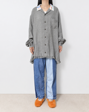 画像をギャラリービューアに読み込む, Tablecloth collar fringe shirt / linen herringbone_C