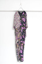 Load image into Gallery viewer, JUMPSUIT_FLORAL 01 / ASS_B