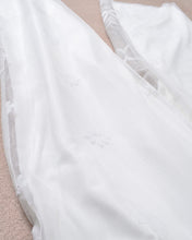 Load image into Gallery viewer, FLARE WIDE PT / LACE CURTAIN / 01 size_A