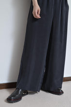Load image into Gallery viewer, JUMPSUIT_T 01 / BLK_A