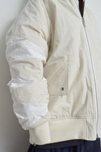 画像をギャラリービューアに読み込む, QUILT MA-1 / OFF WHT_01