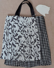 Load image into Gallery viewer, PLEATED BAG/SMALL_D