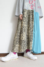 Load image into Gallery viewer, PLEATED T OP 01 / HOUSE