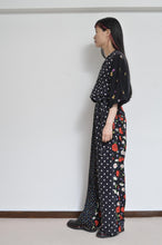 画像をギャラリービューアに読み込む, JUMPSUIT_FLORAL 01 / ASS_D