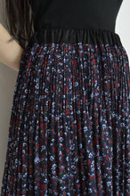 Load image into Gallery viewer, PLEATED SKIRT 01 / A