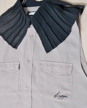 画像をギャラリービューアに読み込む, PLEATED COLLAR SLEEVELESS SHIRT_B