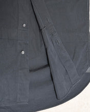 Load image into Gallery viewer, PLEATED COLLAR SLEEVELESS SHIRT_E