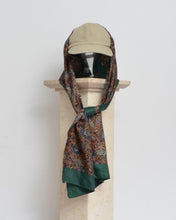 Load image into Gallery viewer, DROOPY SCARF CAP / BEIGE