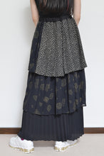 Load image into Gallery viewer, PLEATED SKIRT 01 / C