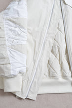 画像をギャラリービューアに読み込む, QUILT MA-1 / OFF WHT_01