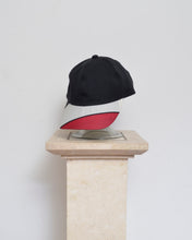 Load image into Gallery viewer, SHAKA CAP / BLACK