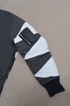 画像をギャラリービューアに読み込む, QUILT MA-1 / BLK_01