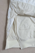 画像をギャラリービューアに読み込む, QUILT MA-1 / OFF WHT_02