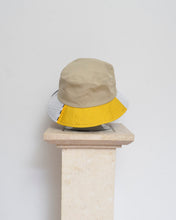 Load image into Gallery viewer, SHAKA BUCKET HAT/BEIGE