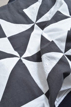 画像をギャラリービューアに読み込む, QUILT MA-1 / BLK_02