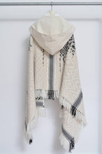 画像をギャラリービューアに読み込む, tsutae SHAWL HOODIE_SHUMAG / OFF WH×BLK
