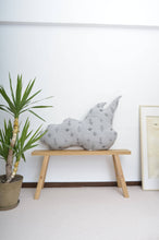 Load image into Gallery viewer, RUG CUSHION (SUISEN) / B