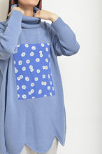 画像をギャラリービューアに読み込む, RIPPLE WAVE HEM KNIT P/O w/NECK PARTS(BLUE)