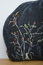 画像をギャラリービューアに読み込む, RUG CUSHION (TSUKINOWA BEAR)
