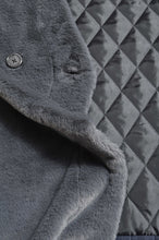 画像をギャラリービューアに読み込む, FUR LINER ( CHA )_B