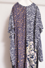 Load image into Gallery viewer, FLORAL W SLEEVE OP(22AW)_00-004