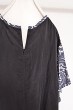 Load image into Gallery viewer, FLORAL W SLEEVE OP(22AW)_00-004