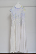 Load image into Gallery viewer, T-SLIP OP (NO SLEEVE) / A