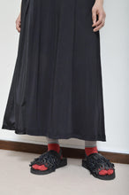 Load image into Gallery viewer, T-SLIP OP (NO SLEEVE) / D