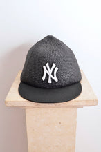 Load image into Gallery viewer, SWITCHING STRAW BASEBALL CAP