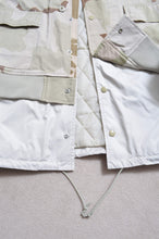 画像をギャラリービューアに読み込む, REMIX CAMO LAYER STADIUM JACKET/02