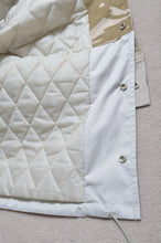 画像をギャラリービューアに読み込む, REMIX CAMO LAYER STADIUM JACKET/02