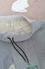 Load image into Gallery viewer, FLARED SWEAT PT / 02_GRAY