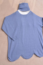 Load image into Gallery viewer, RIPPLE WAVE HEM KNIT P/O w/NECK PARTS_S.BLU