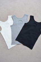 画像をギャラリービューアに読み込む, HOLE TANK TOP