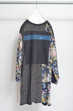 Load image into Gallery viewer, SWITCHING FLORAL OP_ASS*NAVY / C