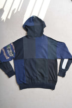 Load image into Gallery viewer, REMIX HOODIE_X/02