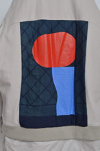 画像をギャラリービューアに読み込む, REMIX MELTON LAYER STADIUM JACKET(PRINT)/BEG/Mi/02