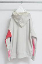 画像をギャラリービューアに読み込む, CUT AND CONNECTED BACKPILE HOODIE / CRAZY