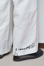 Load image into Gallery viewer, TABLE CLOTH WIDE TUCK PT 01/C