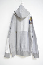 Load image into Gallery viewer, SWITCHING HOODIE