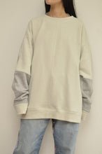 画像をギャラリービューアに読み込む, PRINT SWEATSHIRTS(GRY/CAT)_01